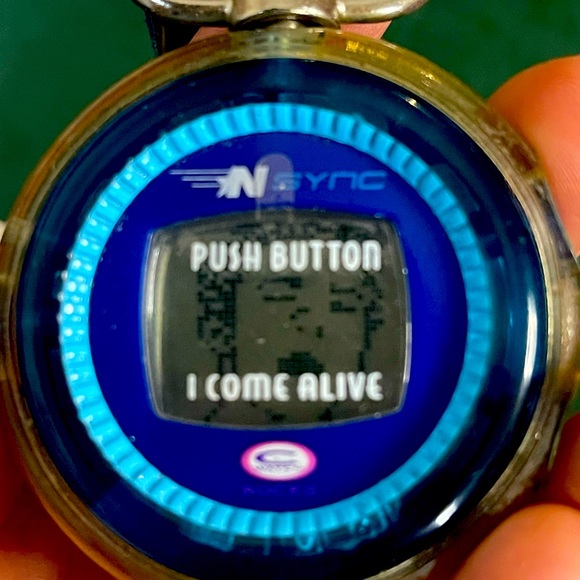 Rare Vintage Y2K *Nsync C-watch Rocks - plays music! - Picture 3 of 7